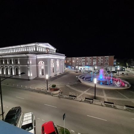 Apartament Ultra Central 1 Appartement Hunedoara Buitenkant foto